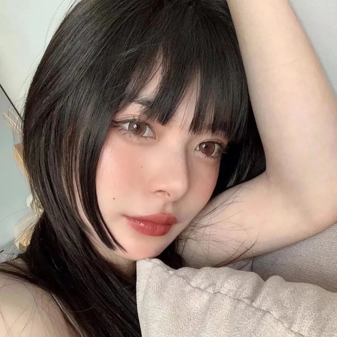 海边的白房子